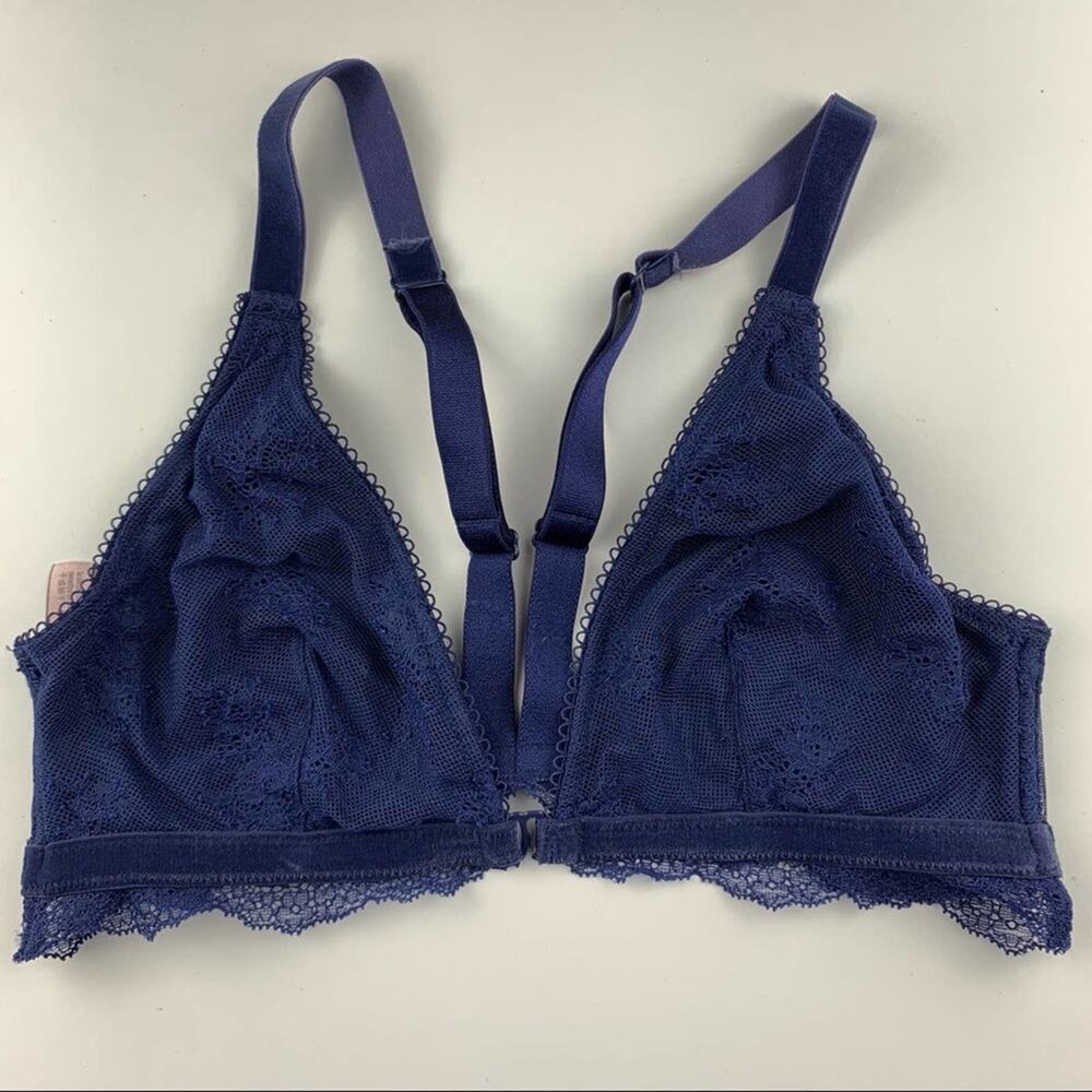 Victoria’s Secret Bralette Medium #3903